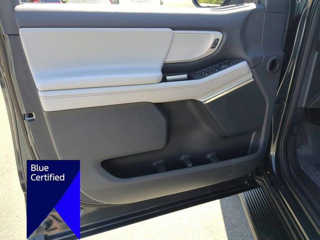 Certified 2025 Ford Expedition Active AWD/4WD image 12