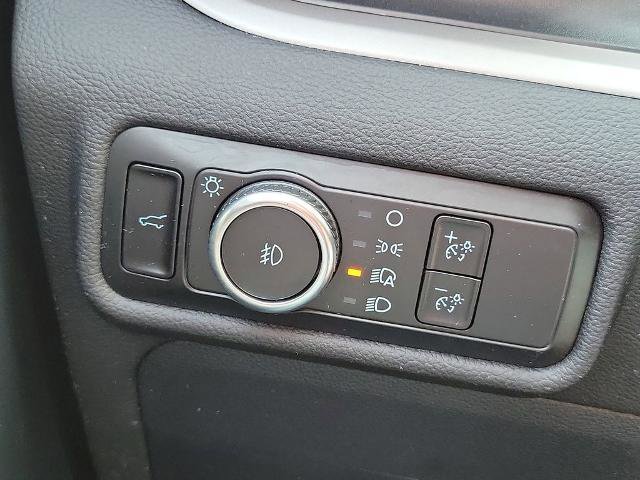 Certified 2023 Ford Explorer XLT w/ Equipment Group 202A AWD/4WD image 8