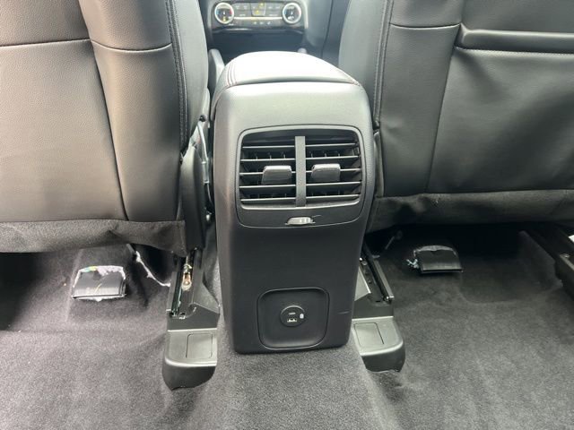 Certified 2022 Ford Escape SEL w/ SEL Stealth AWD Package image 15