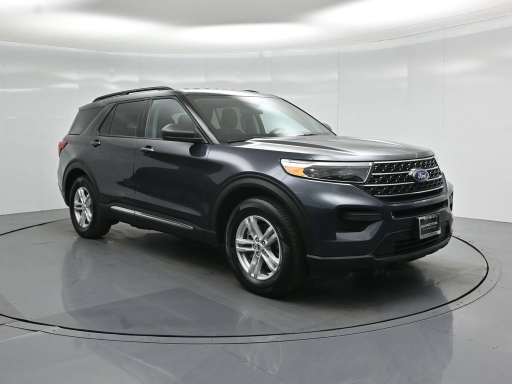 Certified 2023 Ford Explorer XLT RWD image 59