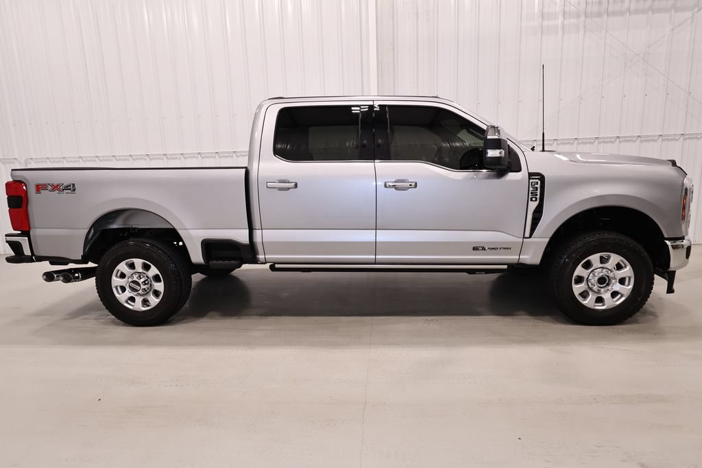 Certified 2024 Ford F350 Lariat w/ Lariat Ultimate Package AWD/4WD image 2