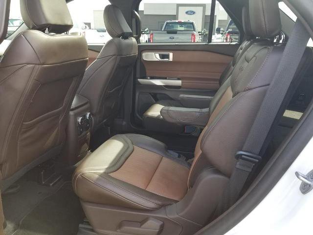 Certified 2022 Ford Explorer King Ranch w/ Premium Technology Package image 16