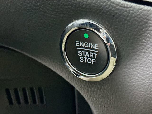 Certified 2018 Ford Edge Titanium w/ Equipment Group 301A image 22