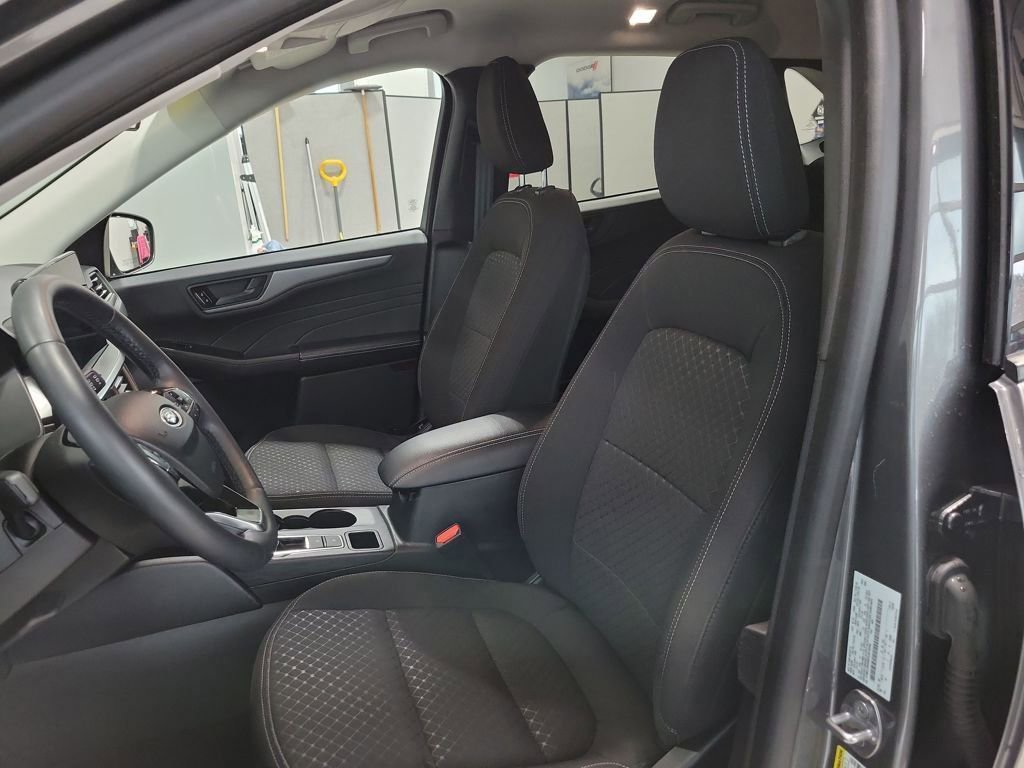 Certified 2023 Ford Escape Active w/ Tech Pack #1 AWD/4WD image 34