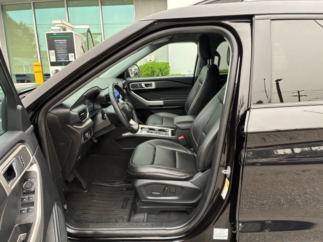 Certified 2023 Ford Explorer XLT AWD/4WD image 24