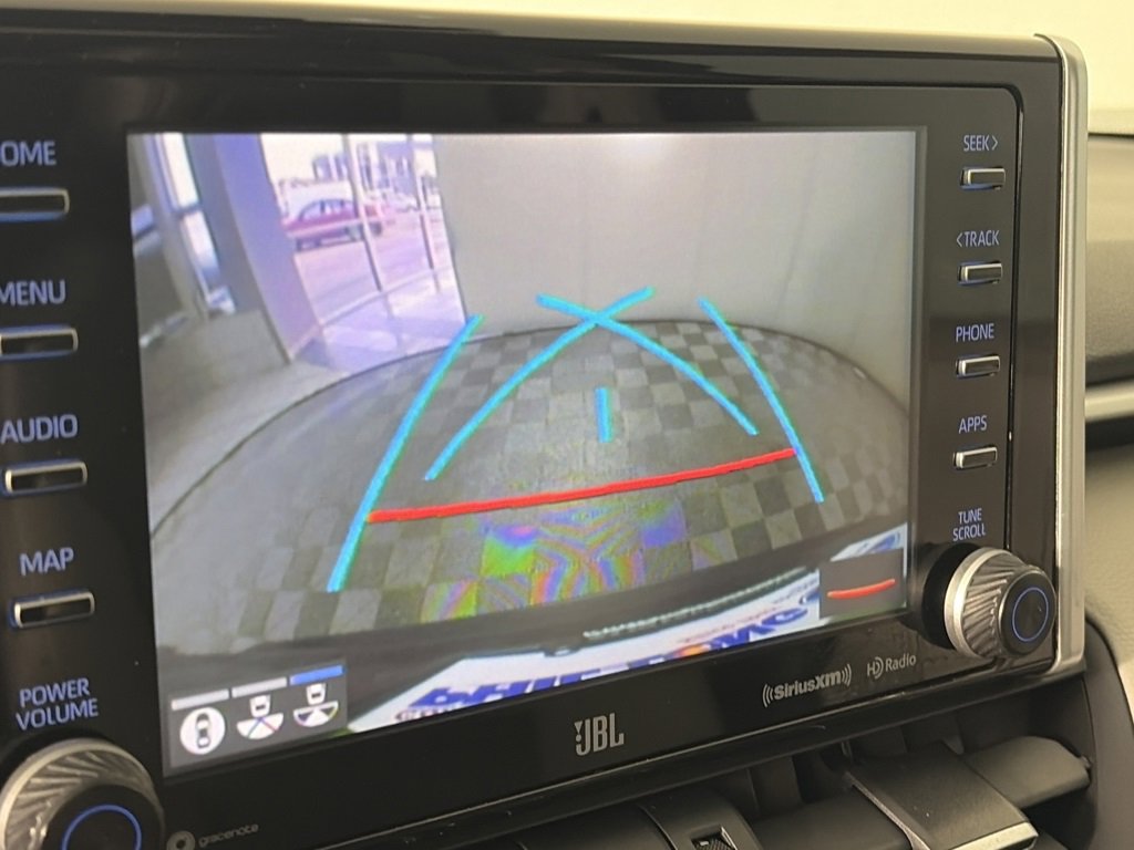 Used 2020 Toyota RAV4 Limited image 20