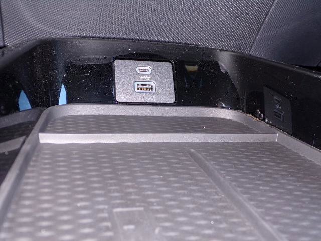 Certified 2022 Ford Mustang Mach-E GT w/ GT Performance Edition image 24