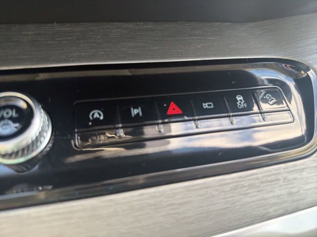 Certified 2025 Ford Expedition Max Platinum image 20