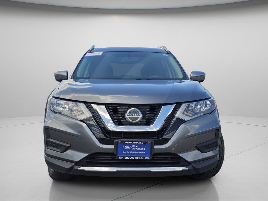 Used 2018 Nissan Rogue SV AWD/4WD image 3