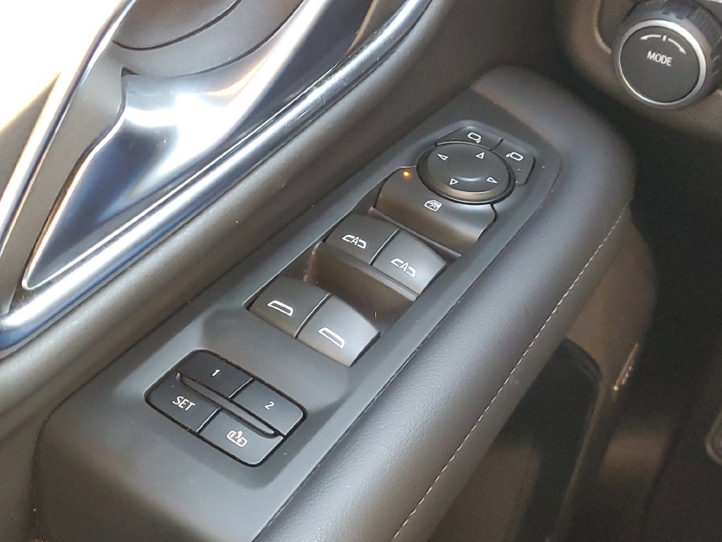 Used 2022 Chevrolet Tahoe LT AWD/4WD image 23