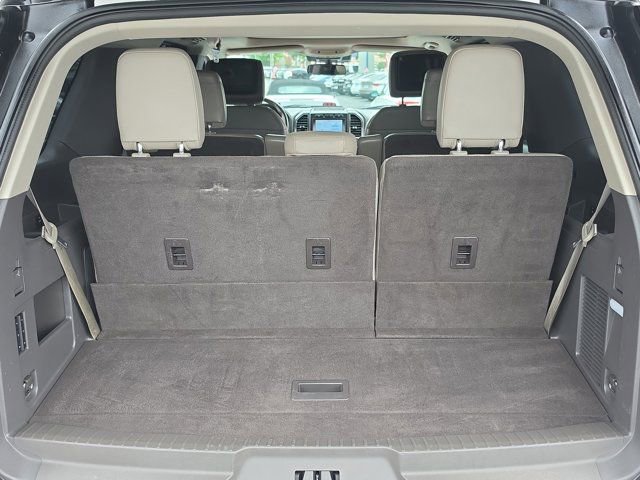 Certified 2021 Ford Expedition Limited RWD image 9