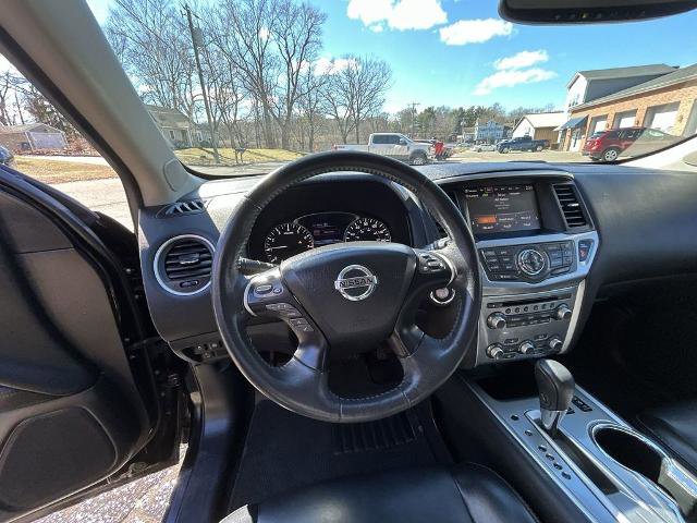 Used 2017 Nissan Pathfinder SL w/ SL Tech Package AWD/4WD image 14