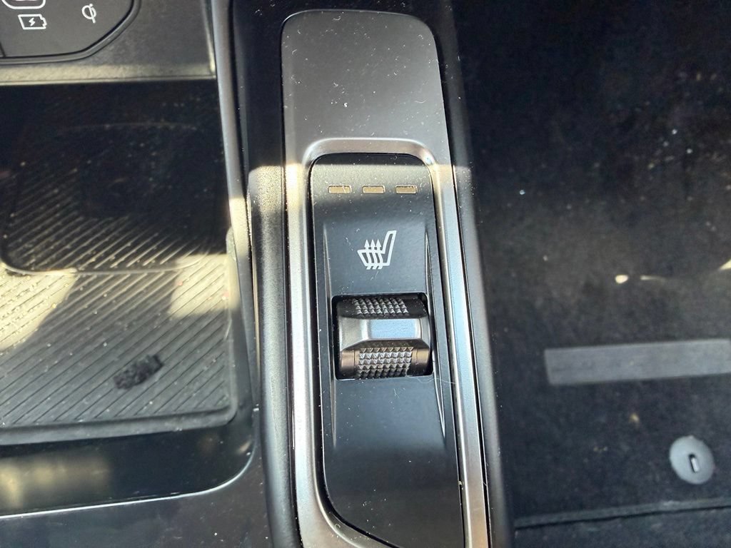 Used 2025 Kia Sorento EX AWD/4WD image 14