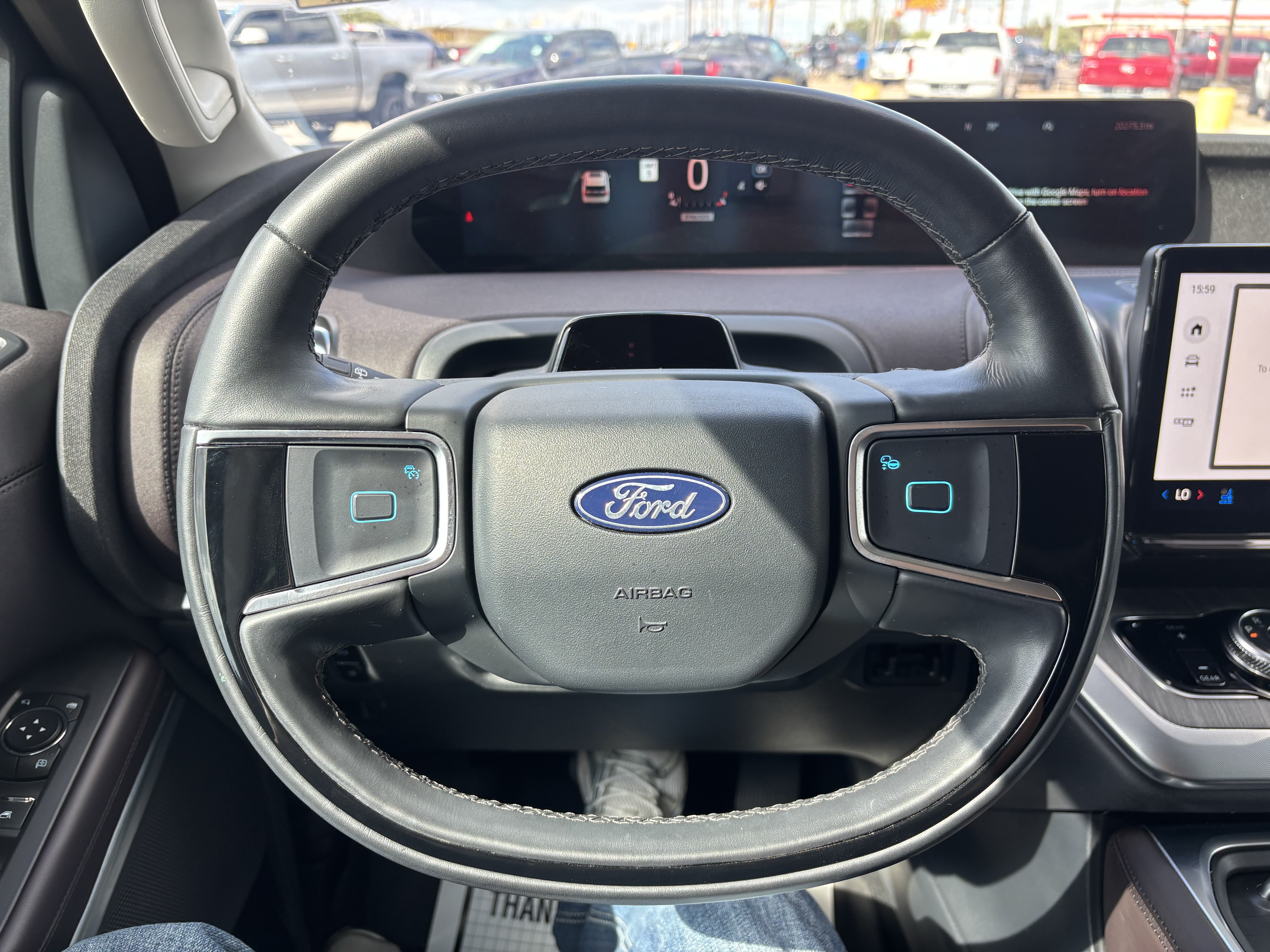 Certified 2025 Ford Expedition Max Platinum w/ Platinum Ultimate Package AWD/4WD image 30