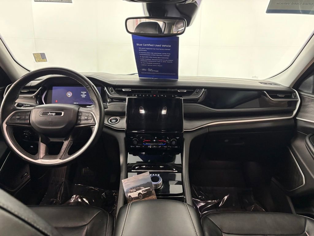Used 2022 Jeep Grand Cherokee L Limited AWD/4WD image 28