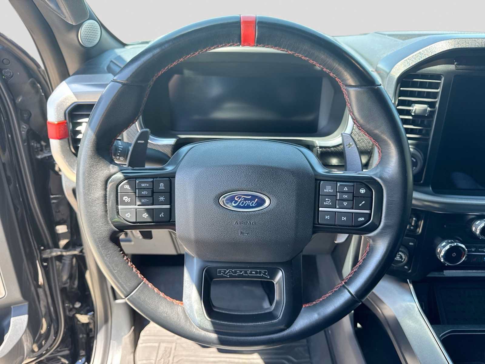 Certified 2023 Ford F150 Raptor w/ Raptor 37 Performance Package AWD/4WD image 23