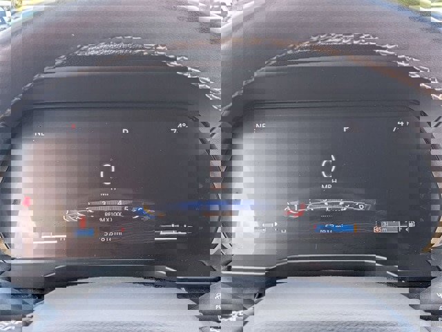 Used 2024 Jeep Grand Cherokee L Altitude image 17