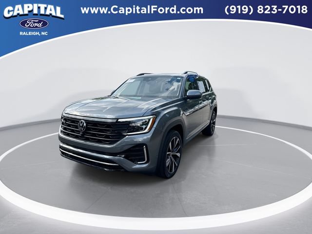 Used 2024 Volkswagen Atlas SEL Premium R-Line AWD/4WD image 4