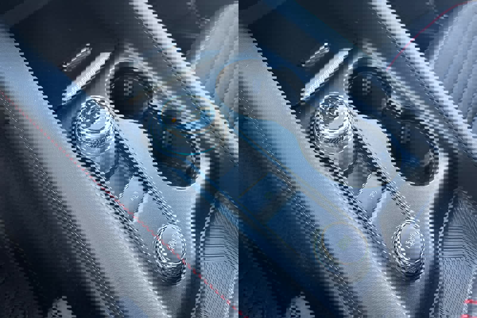 Certified 2025 Ford Explorer ST-Line image 22