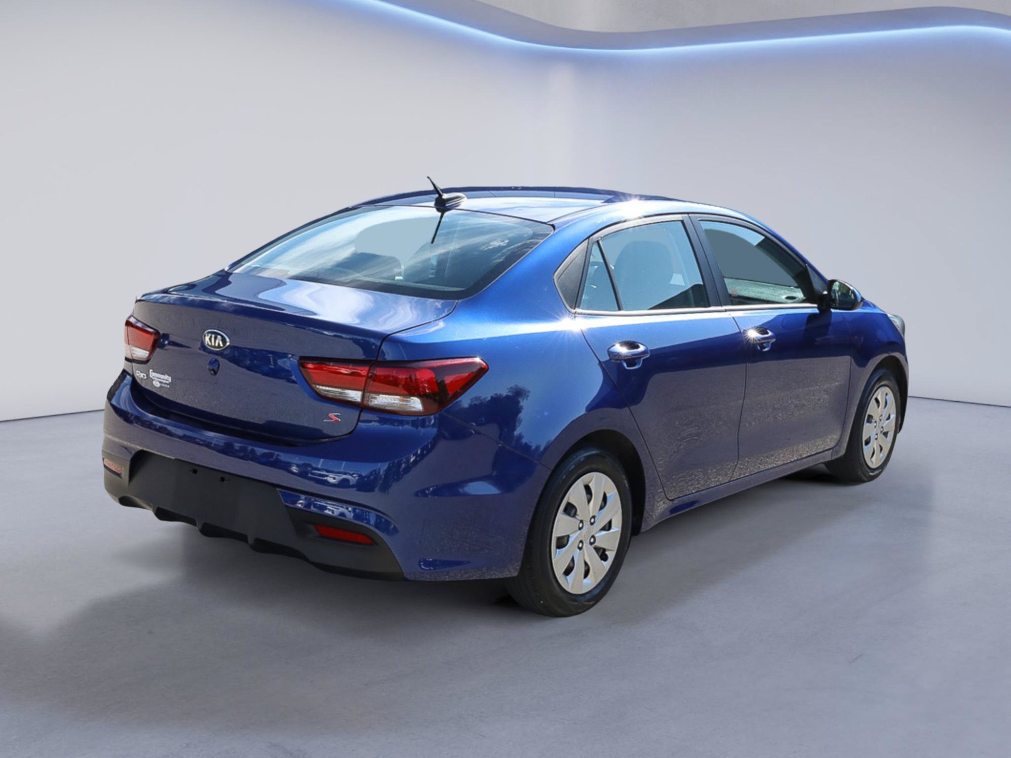 Used 2018 Kia Rio S FWD image 7