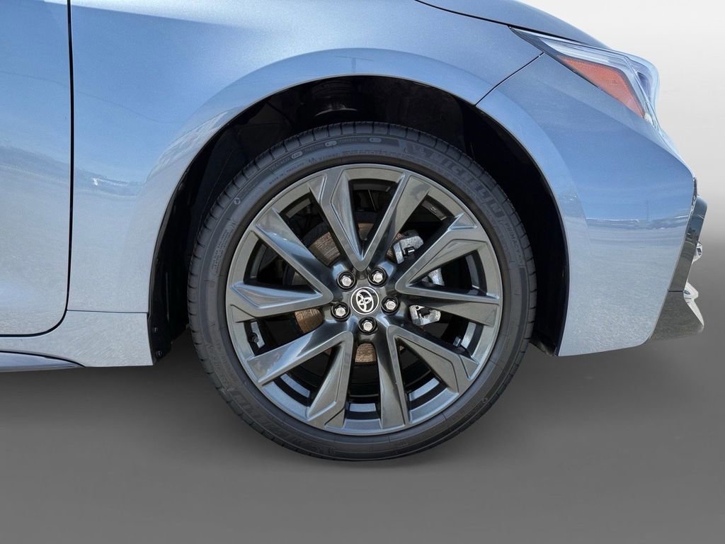 Used 2025 Toyota Corolla SE image 10