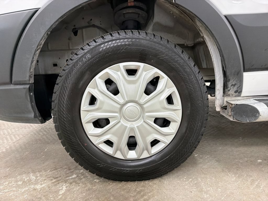 Certified 2025 Ford Transit 250 Low Roof w/ Exterior Upgrade Package RWD image 14