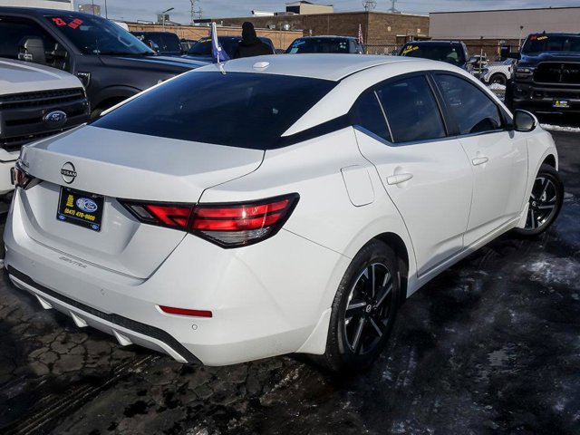 Used 2025 Nissan Sentra SV image 10