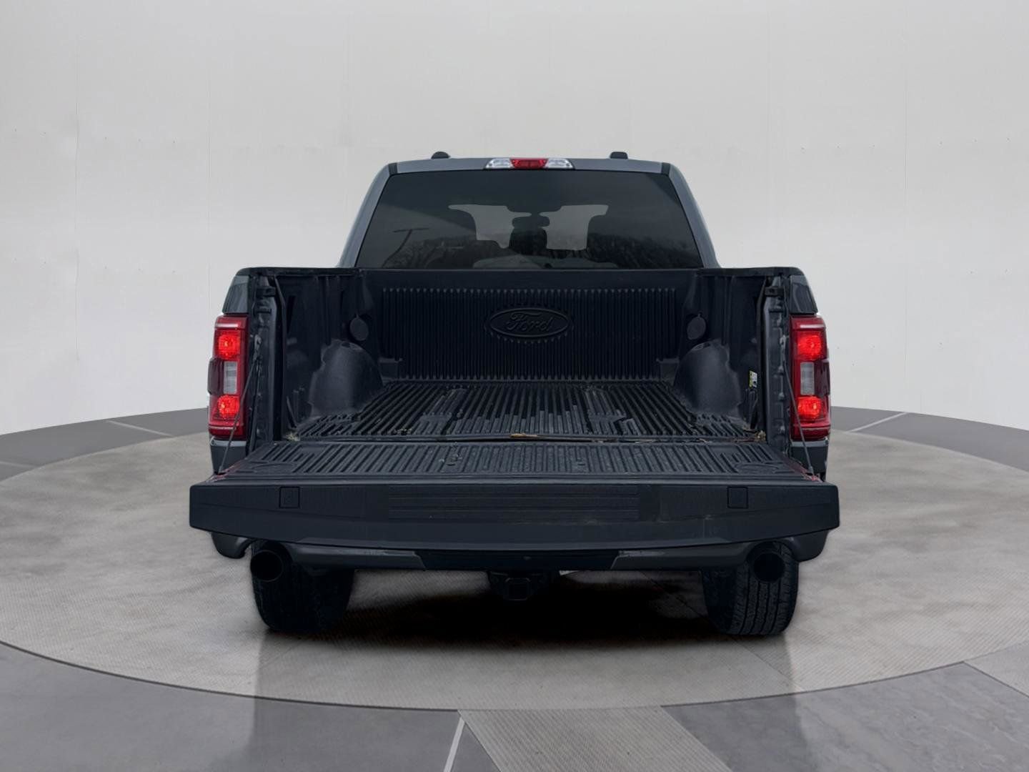 Certified 2022 Ford F150 XL w/ STX Black Appearance Package image 21