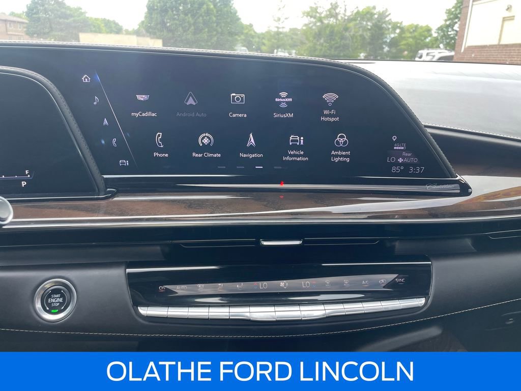 Used 2024 Cadillac Escalade Sport Platinum w/ LPO, ONYX Package AWD/4WD image 27