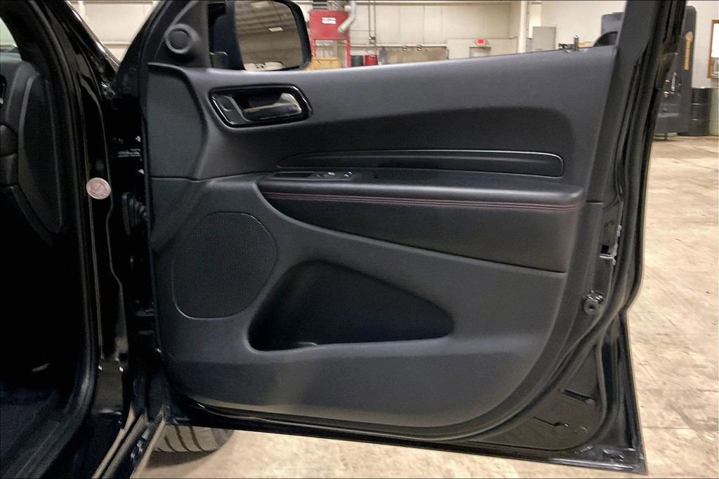 Used 2025 Dodge Durango GT AWD/4WD image 23