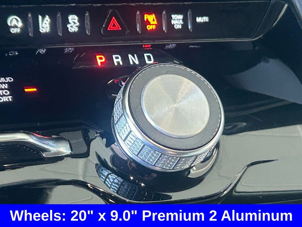 Used 2023 Jeep Wagoneer L Series II image 14