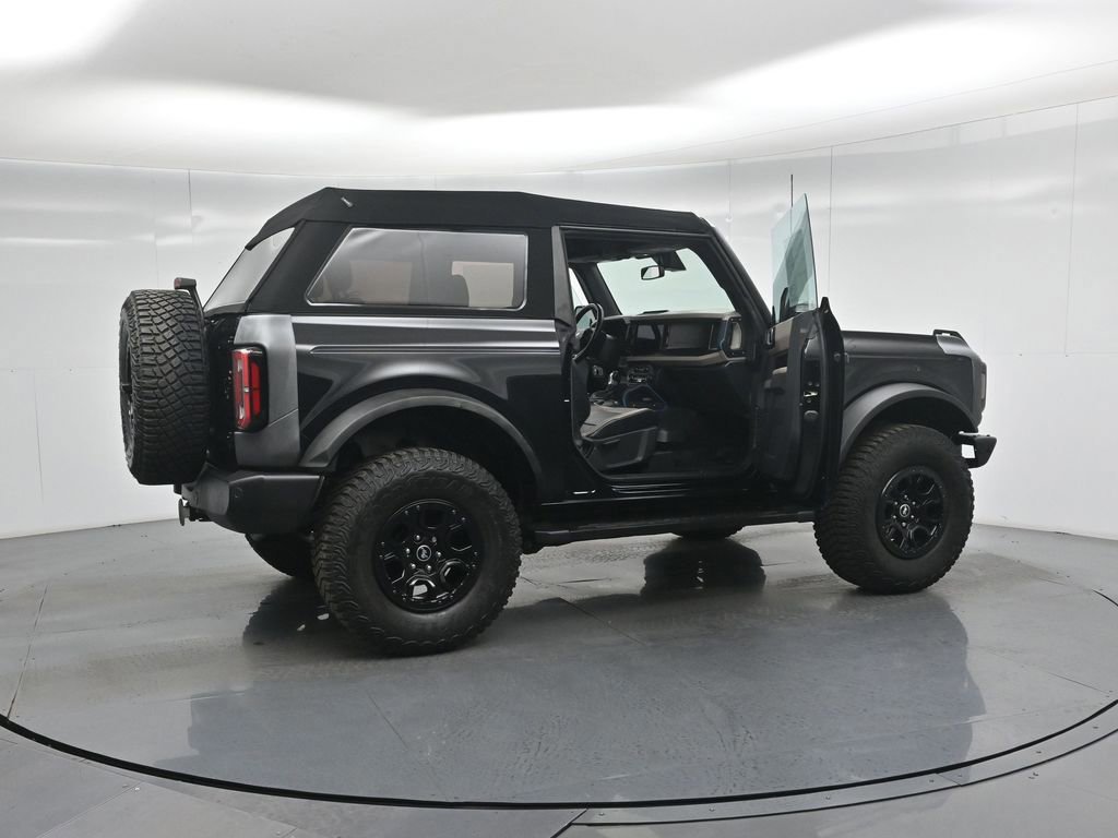 Certified 2022 Ford Bronco Wildtrak AWD/4WD image 11