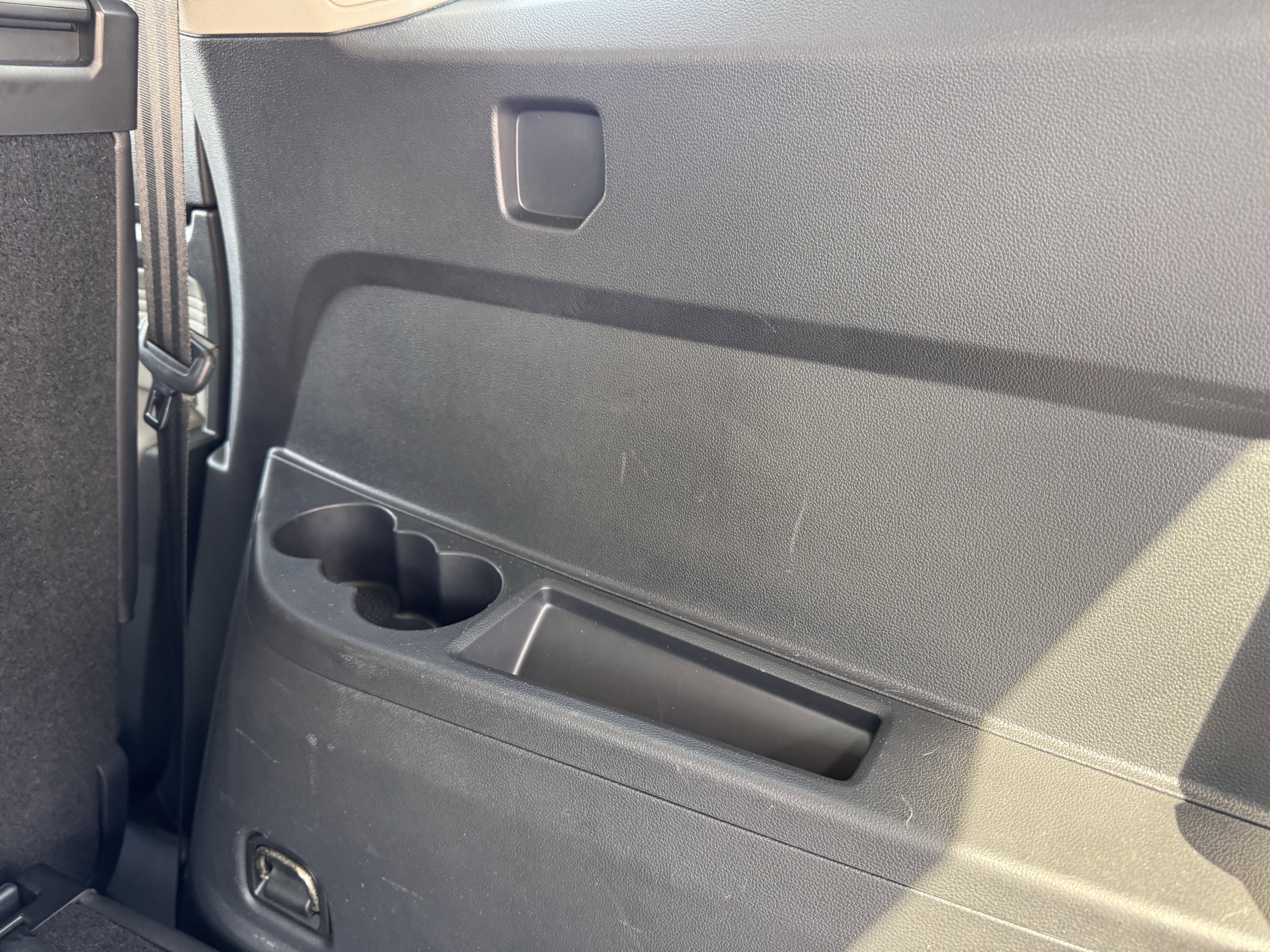 Used 2022 Volkswagen Atlas SE image 35