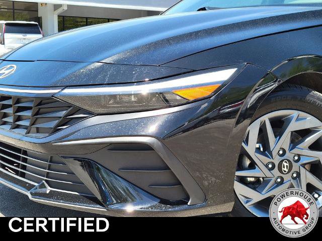 Used 2024 Hyundai Elantra SEL image 11