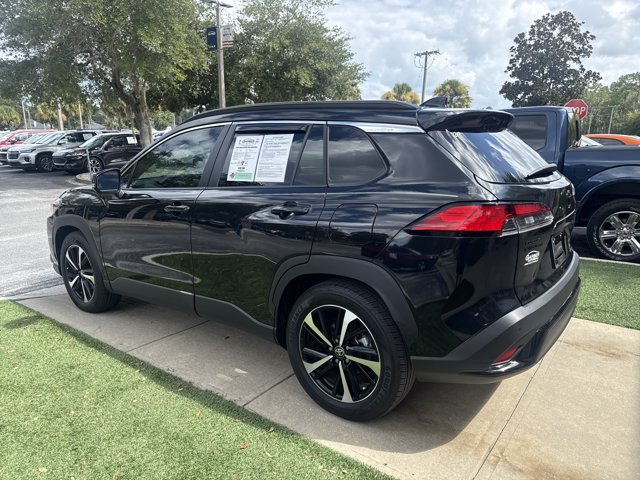 Used 2025 Toyota Corolla Cross AWD Hybrid w/ Convenience Package image 6