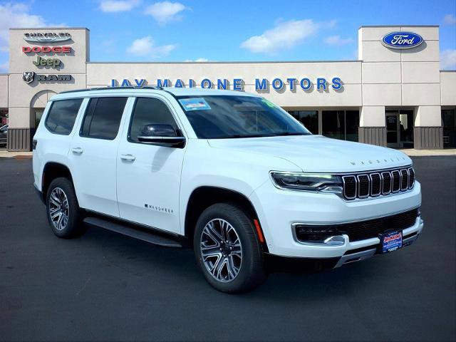 Used 2024 Jeep Wagoneer Series II w/ Flexible Seating Group AWD/4WD image 8