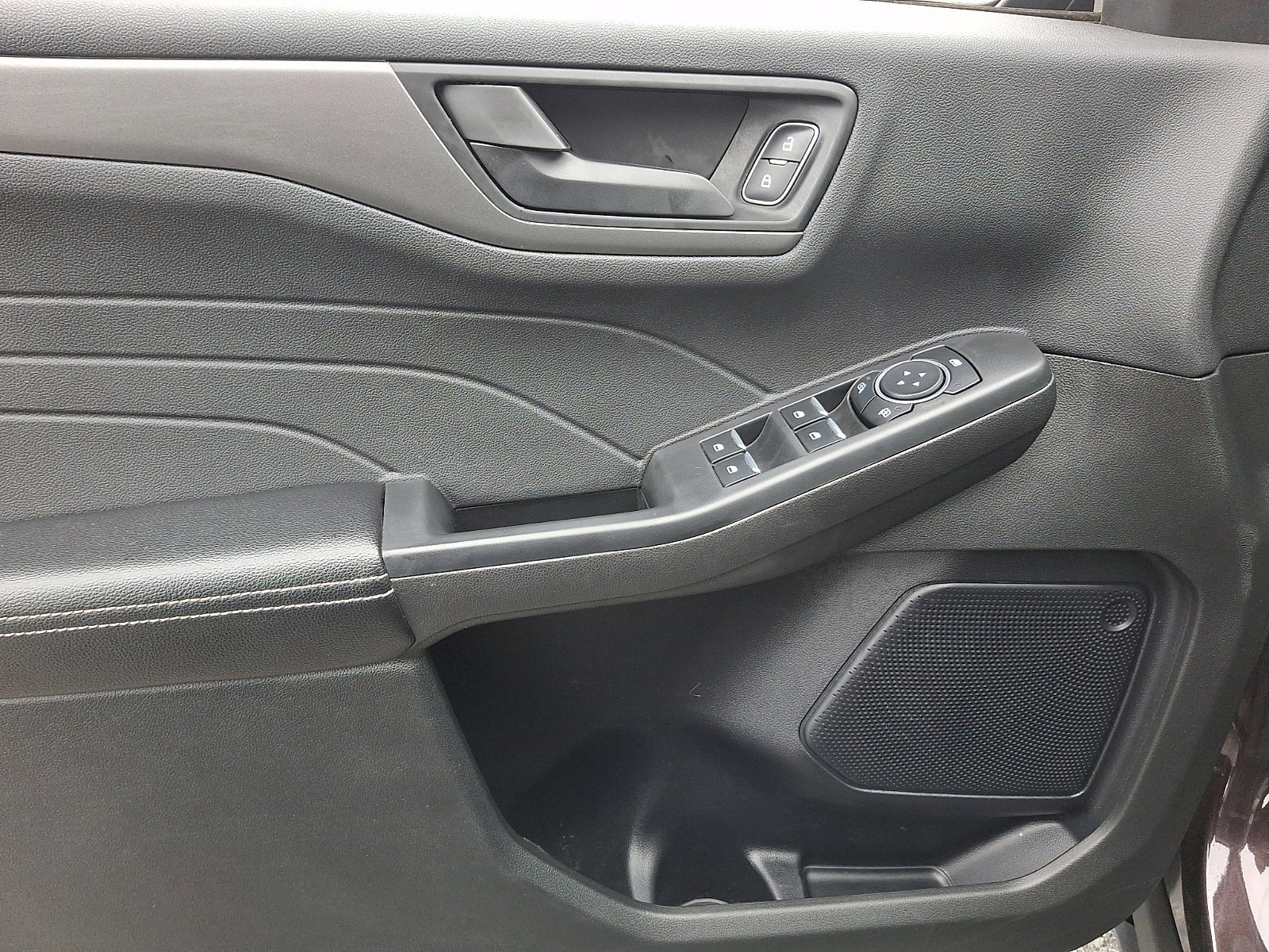 Certified 2023 Ford Escape Active image 12