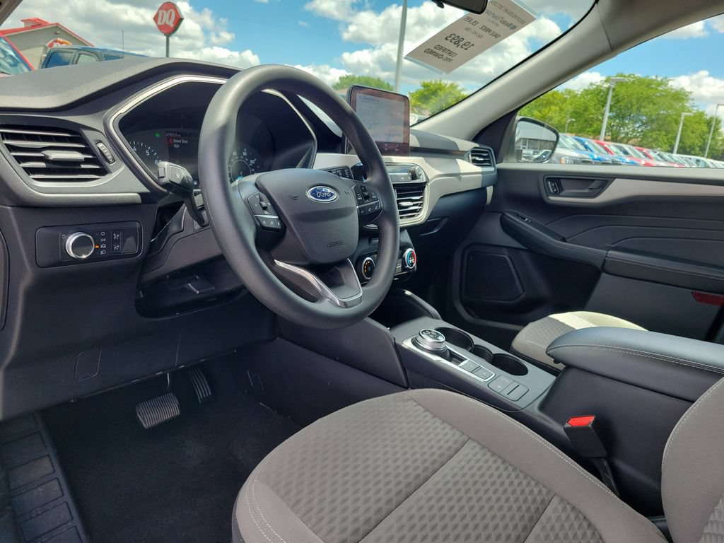 Certified 2022 Ford Escape SE FWD image 21