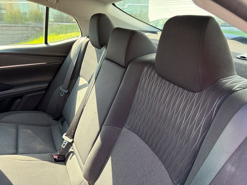 Used 2025 Toyota Camry LE FWD image 11