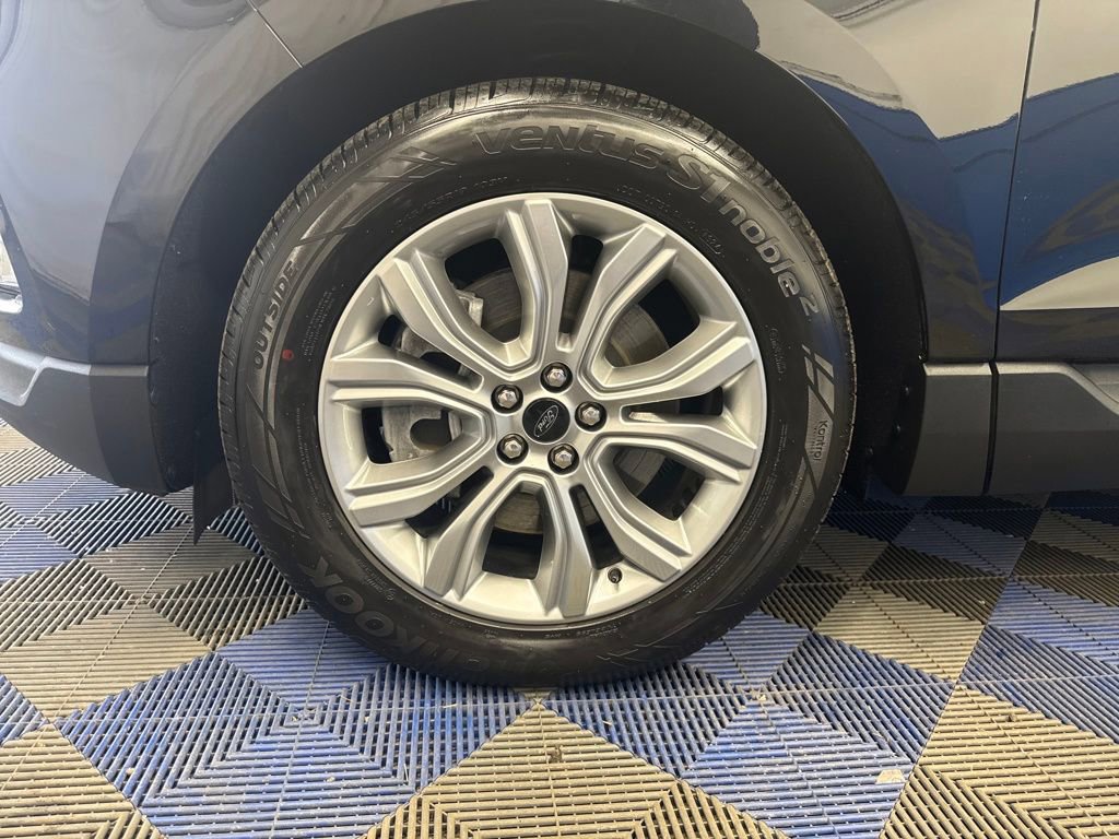 Certified 2023 Ford Edge Titanium image 27