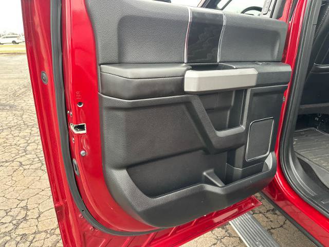 Certified 2018 Ford F150 Platinum w/ Equipment Group 701A Luxury image 32