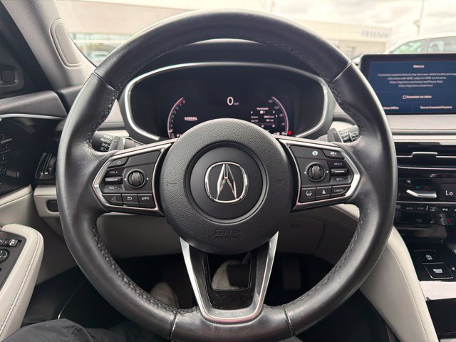 Used 2023 Acura MDX w/ Technology Package AWD/4WD image 10