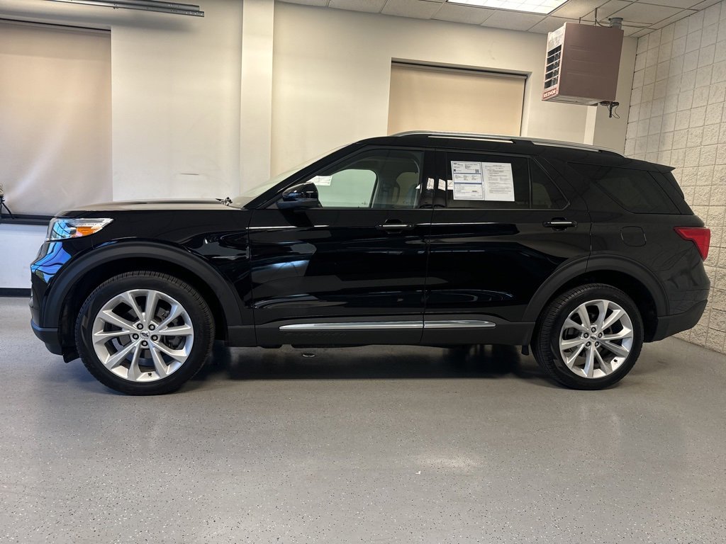 Certified 2024 Ford Explorer Platinum w/ Technology Package image 41