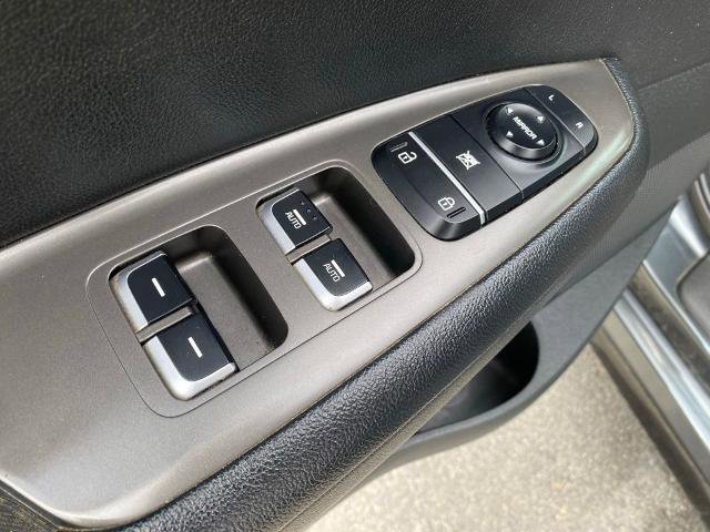 Used 2020 Kia Optima S FWD image 13