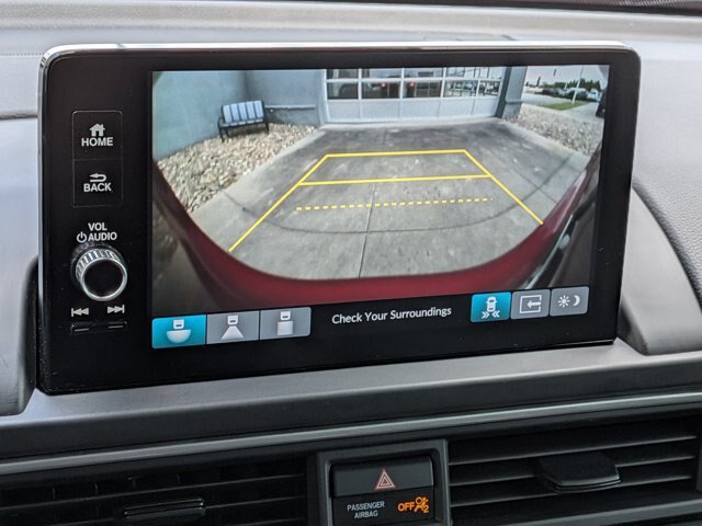 Used 2025 Honda Pilot Touring image 25