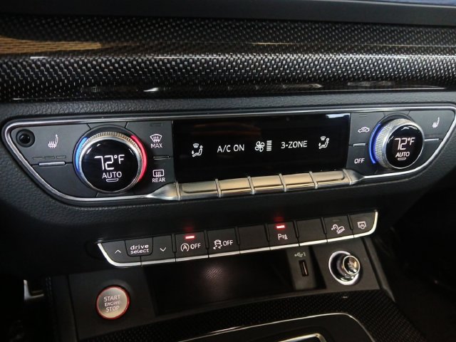 Used 2018 Audi SQ5 Premium Plus AWD/4WD image 9