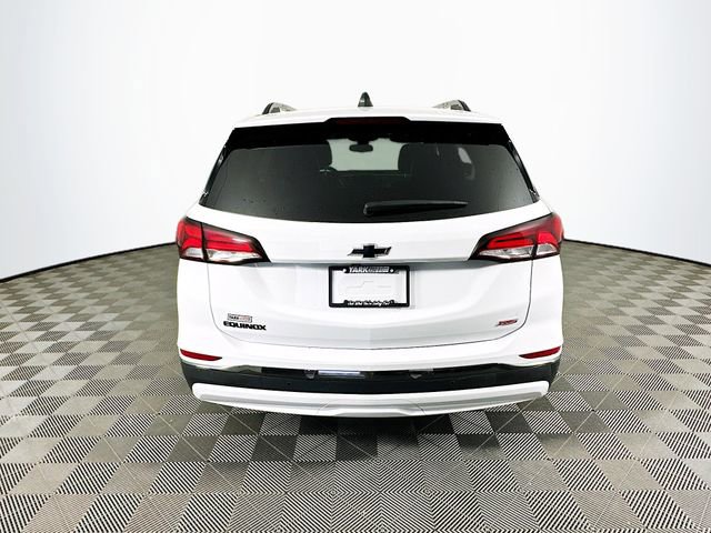 Used 2022 Chevrolet Equinox RS w/ RS Leather Package image 11