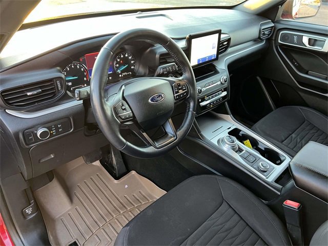 Certified 2020 Ford Explorer XLT w/ Class III Trailer Tow Package image 29