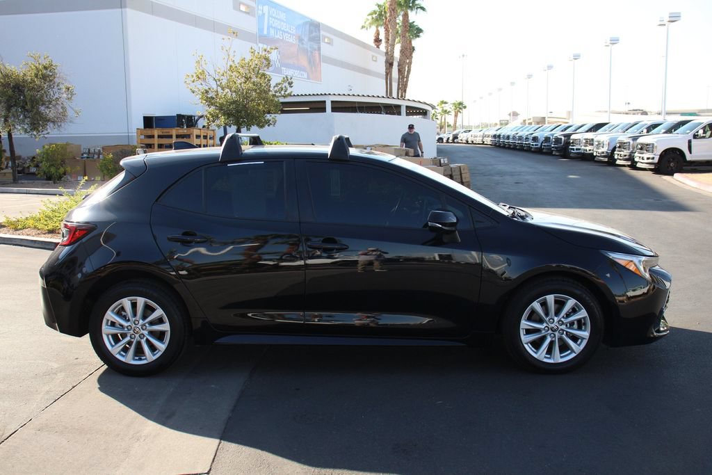 Used 2025 Toyota Corolla SE FWD image 10