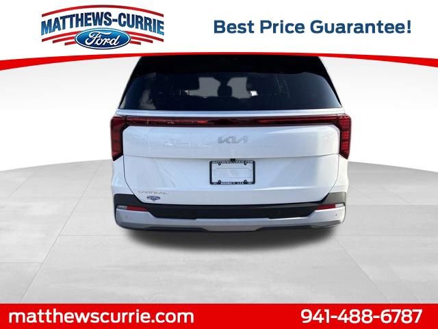 Used 2025 Kia Carnival FWD image 5